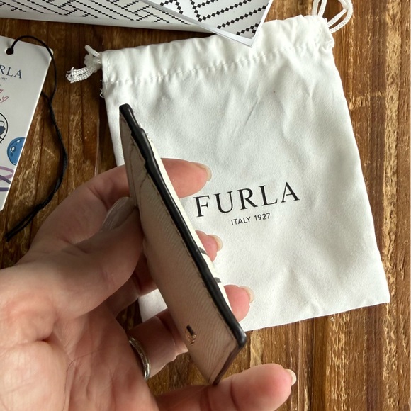 Furla x Hello Kitty card case wallet - Picture 6 of 10